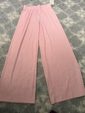 Relaxed Wide-Leg Pink Women's Pants set crop top and pants